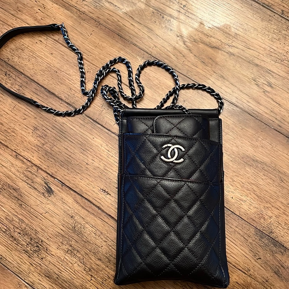 Brand New Chanel Black Quilted Leather CC Waiter Chain Clutch